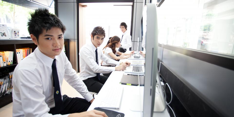ประชาสัมพันธ์การให้บริการ Software License กับนักศึกษา